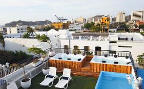 Hotel Parque De Los Novios Inn